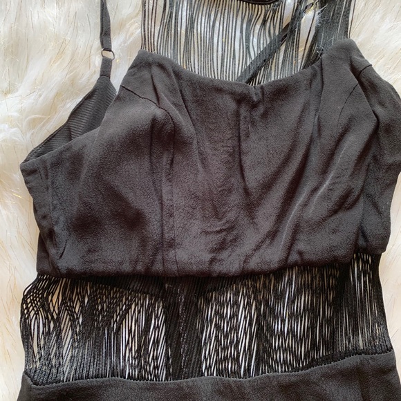 🔥SALE Chelsea and Violet  Dress - Picture 4 of 5